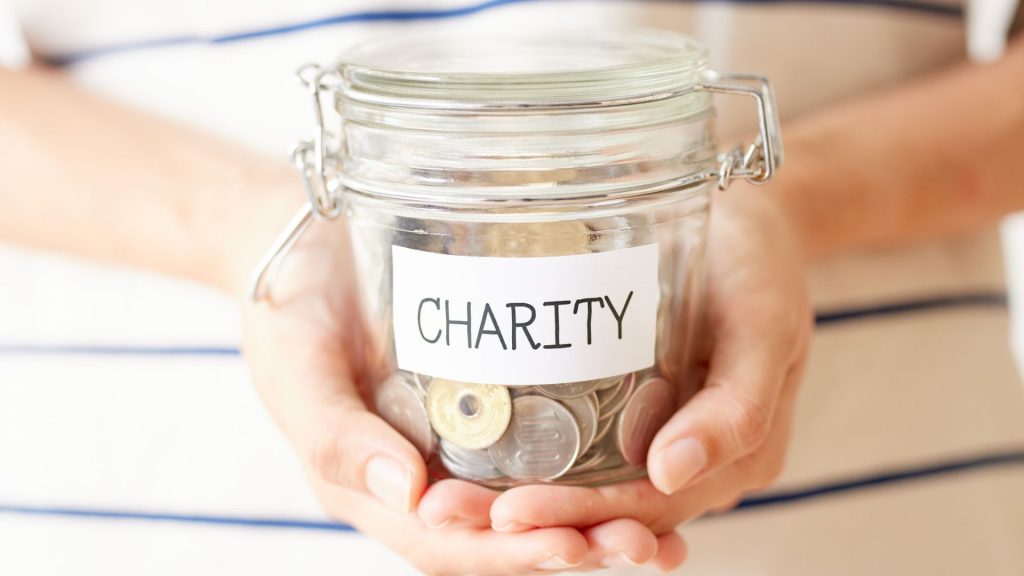 how to choose a charity to donate to Canada